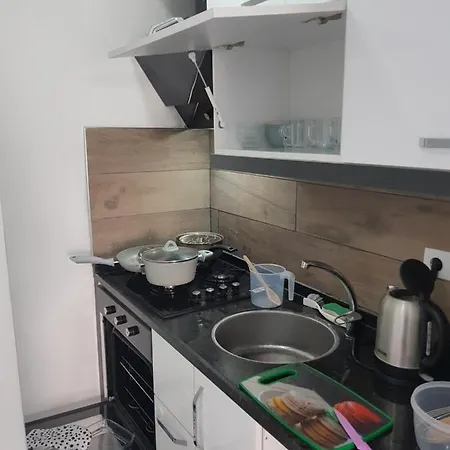 아파트 Sun Homes